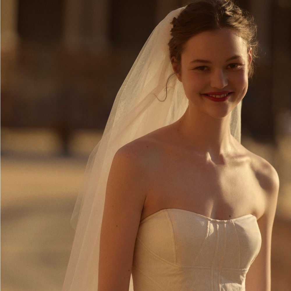 NWOT BHLDN Lily Fingertip Veil